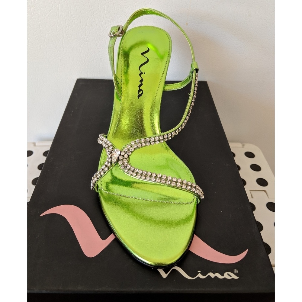 NIB Nina Bright Green Embellished Heels